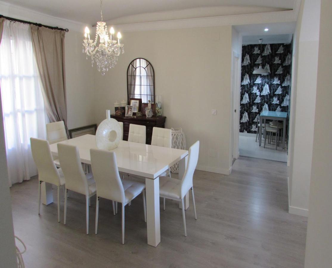 Apartamento A 50 Metros De La Playa Malagueta Con Vistas Al Mar Málaga Exterior foto