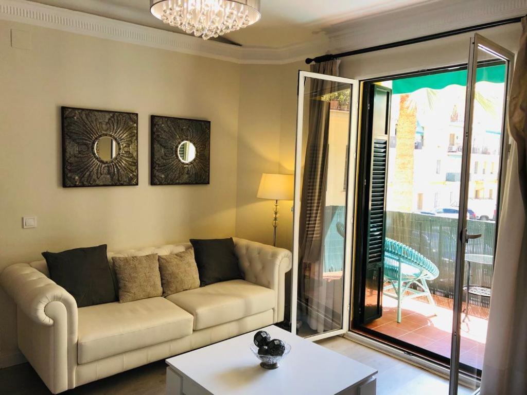 Apartamento A 50 Metros De La Playa Malagueta Con Vistas Al Mar Málaga Exterior foto