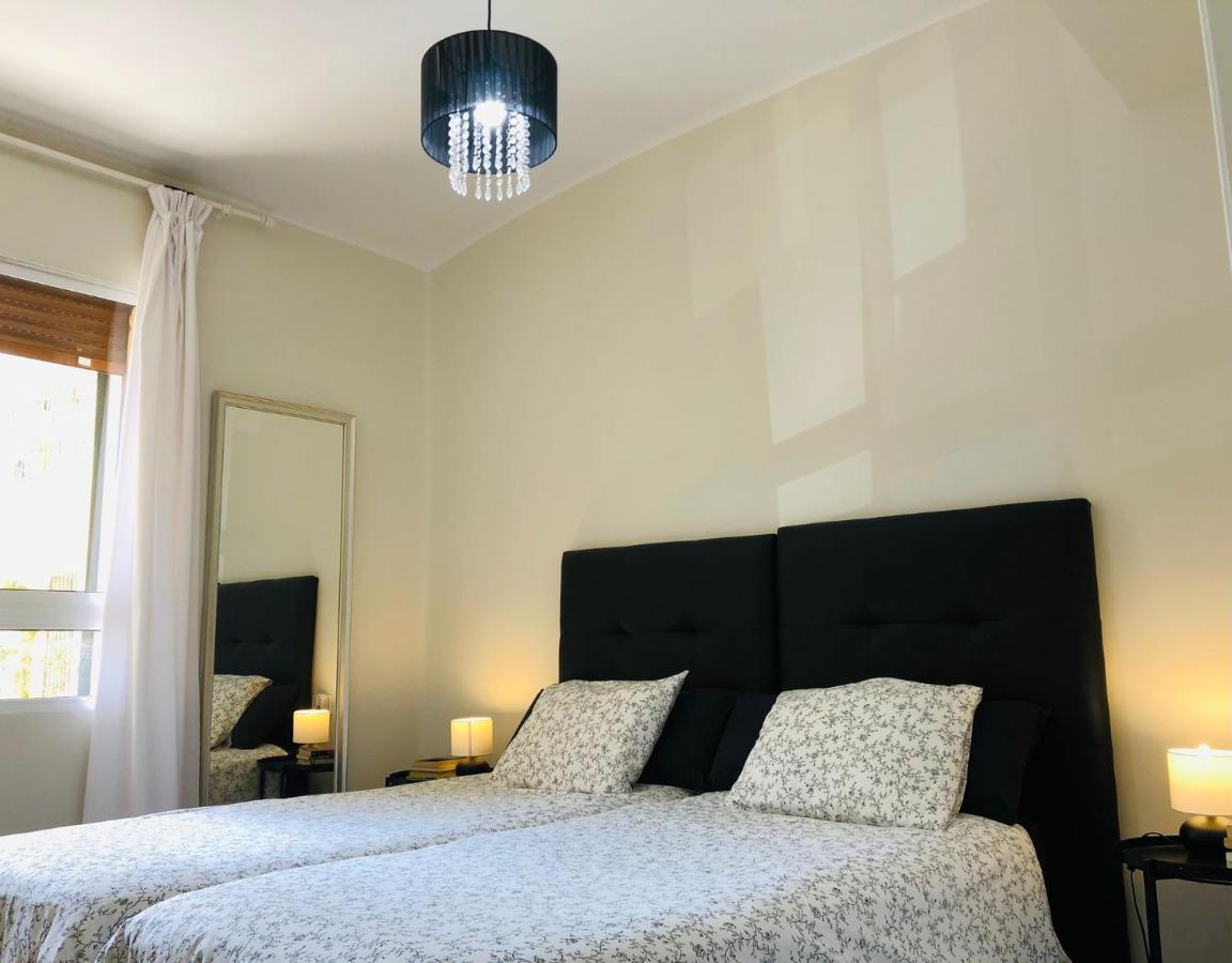 Apartamento A 50 Metros De La Playa Malagueta Con Vistas Al Mar Málaga Exterior foto